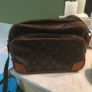 Louis Vuitton NIL Camera/Messenger Bag